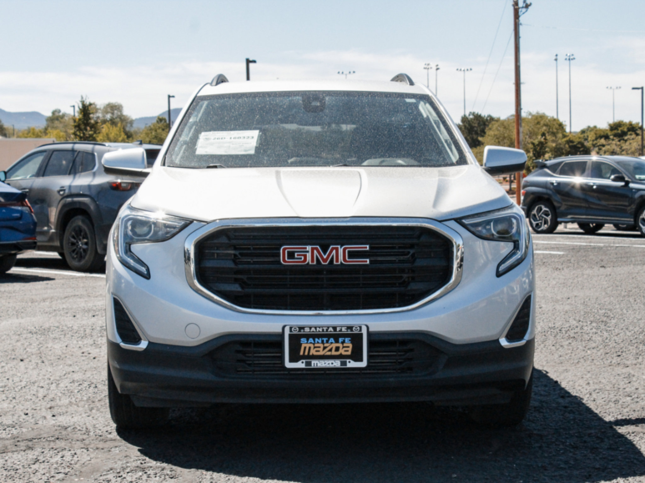 Used 2020 GMC Terrain SLE w/ Driver Convenience Package FWD image 2