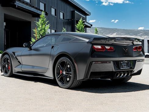 Used 2016 Chevrolet Corvette Stingray Coupe w/ 2LT Preferred Equipment Group RWD image 2