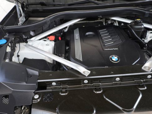 Used 2020 BMW X6 xDrive40i w/ M Sport Package AWD/4WD image 42