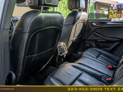 Used 2018 Porsche Macan image 13