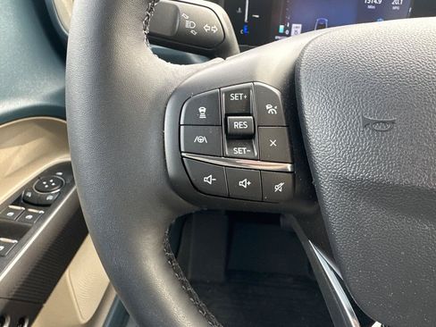 Used 2026 Ford Maverick Lariat AWD/4WD image 23