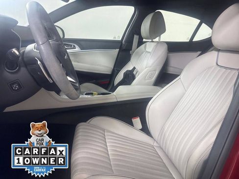 Used 2023 Genesis G70 2.0T w/ Sport Prestige Package RWD image 23