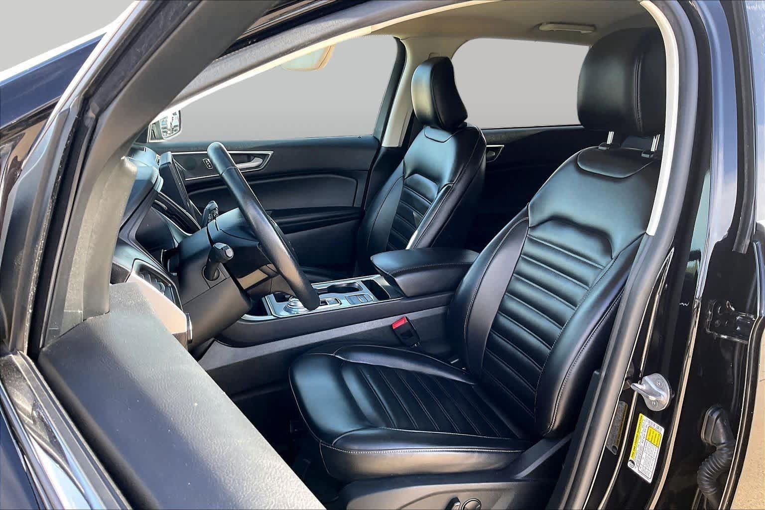 Used 2023 Ford Edge SEL AWD/4WD image 8