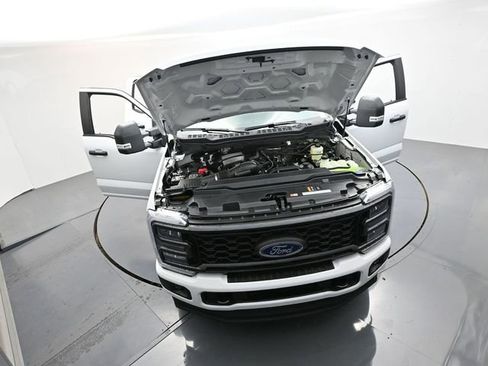 New 2026 Ford F250 4x4 Crew Cab Super Duty image 35