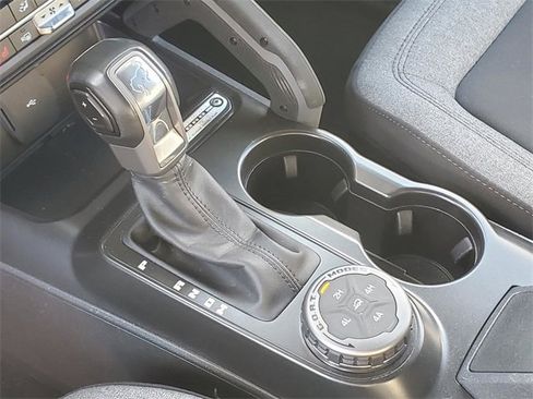 Used 2022 Ford Bronco Big Bend w/ Sasquatch Package image 21