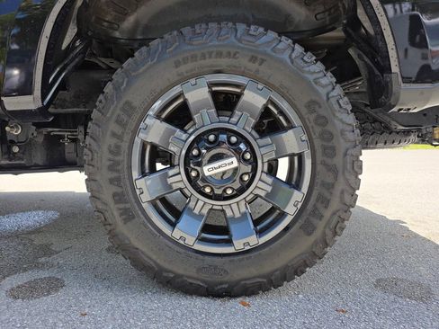 Used 2023 Ford F350 Lariat w/ Lariat Ultimate Package AWD/4WD image 15