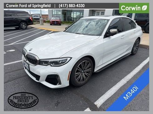 Used 2020 BMW M340i RWD image 1