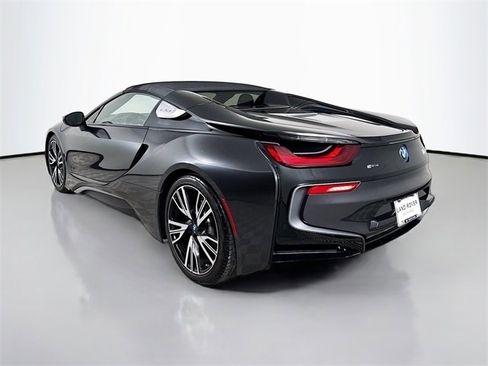 Used 2019 BMW i8 Roadster image 7
