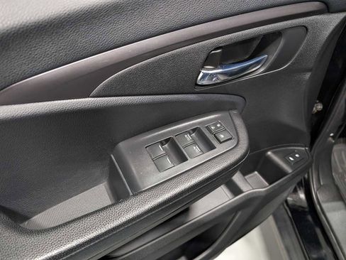 Used 2017 Honda Pilot EX-L image 38