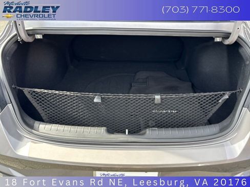 Used 2023 Hyundai Elantra Blue image 11