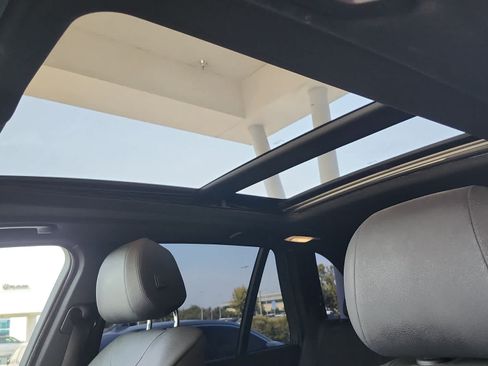 Used 2018 BMW X5 sDrive35i RWD image 17