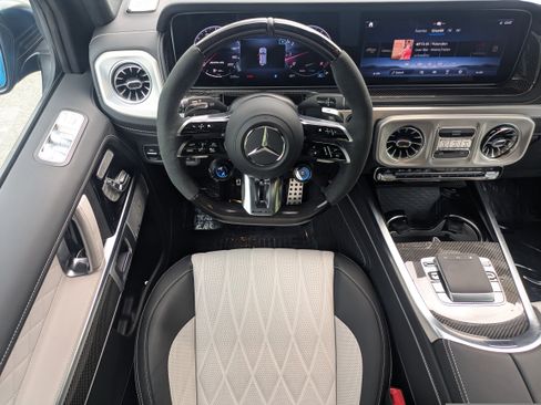 Certified 2025 Mercedes-Benz G 63 AMG 4MATIC image 15