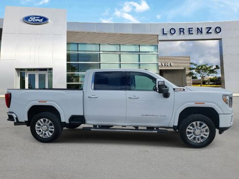 Used 2022 GMC Sierra 2500 Denali image 4