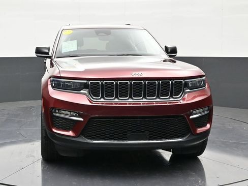 Used 2024 Jeep Grand Cherokee Limited AWD/4WD image 8