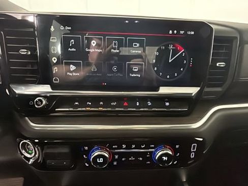 Used 2026 GMC Sierra 1500 SLT w/ SLT Premium Plus Package AWD/4WD image 24