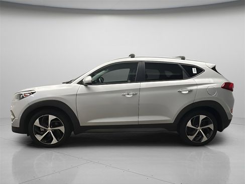 Used 2016 Hyundai Tucson Limited image 2