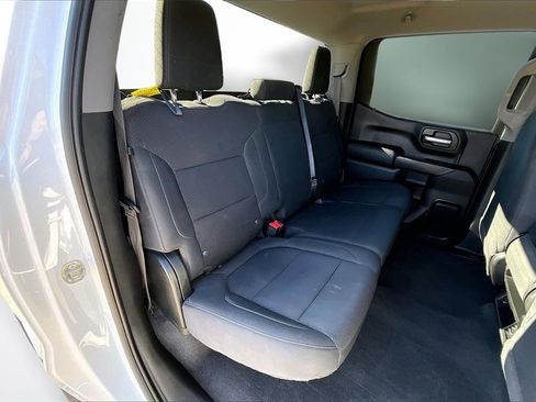 Used 2020 Chevrolet Silverado 1500 Custom w/ Custom Value Package image 26