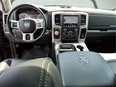 Used 2016 RAM 1500 Laramie w/ Convenience Group AWD/4WD image 13
