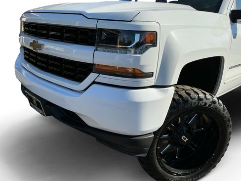 Used 2019 Chevrolet Silverado 1500 LT image 9