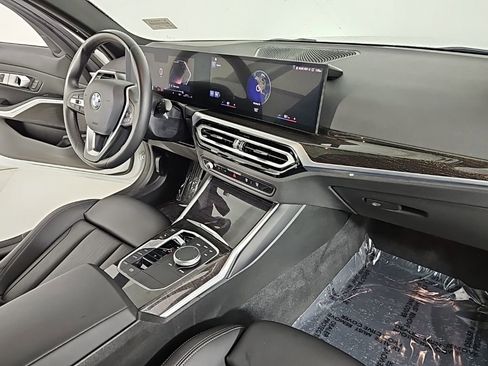 Used 2023 BMW 330i Sedan w/ Driving Assistance Package image 13