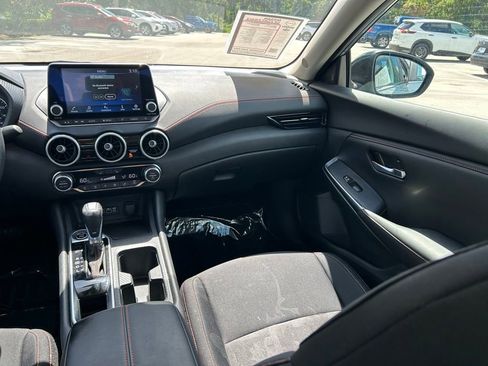 Certified 2024 Nissan Sentra SR w/ Trunk Package FWD image 13
