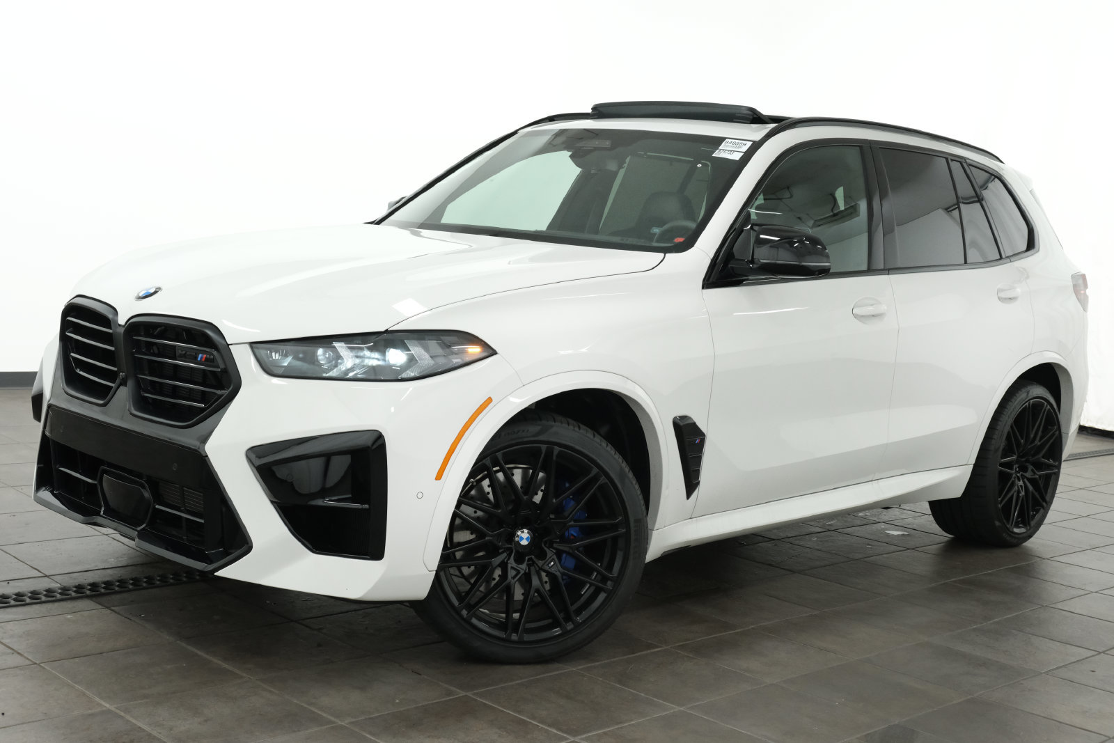 New 2026 BMW X5 M Competition w/ Executive Package AWD/4WD image 1