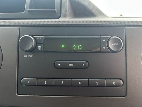 Used 2019 Ford E-350 and Econoline 350 Super Duty RWD image 21