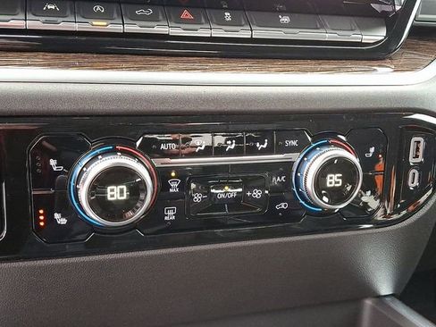 New 2026 GMC Sierra 1500 Elevation image 16