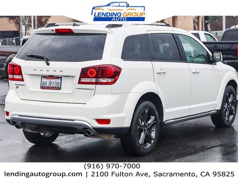 Used 2018 Dodge Journey Crossroad image 4