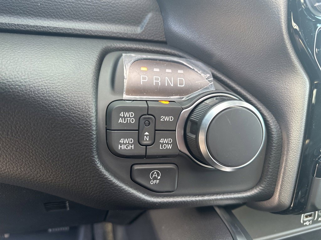 New 2026 RAM 1500 Big Horn AWD/4WD image 28