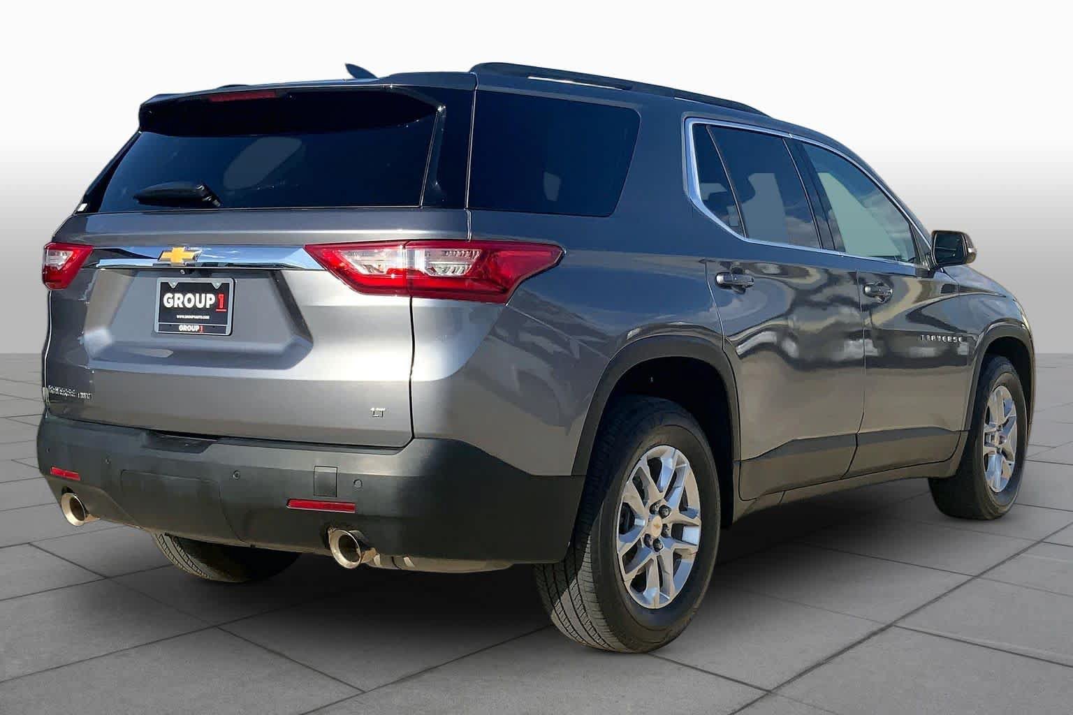 Used 2021 Chevrolet Traverse LT w/ LPO, Floor Liner Package AWD/4WD image 12