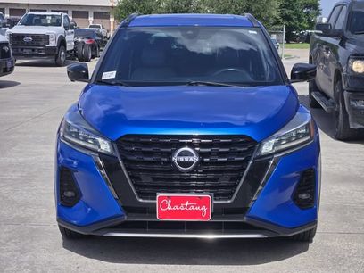 Used 2023 Nissan Kicks SR w/ SR Premium Package
