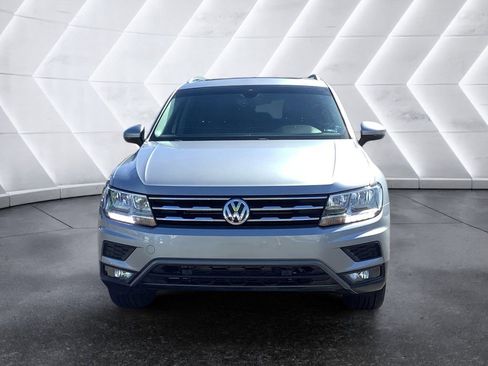 Used 2021 Volkswagen Tiguan SEL image 2