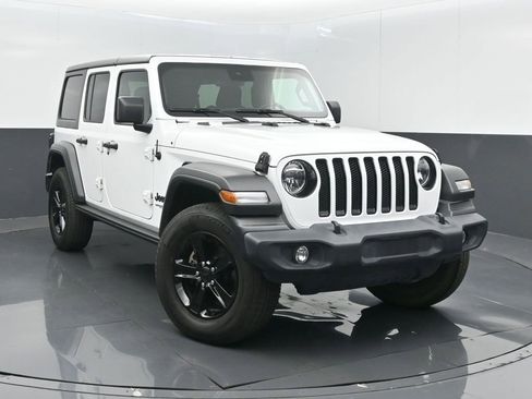 Certified 2019 Jeep Wrangler Unlimited Sport image 2