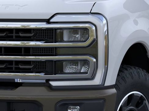New 2026 Ford F250 King Ranch w/ Tremor Off-Road Package AWD/4WD image 18