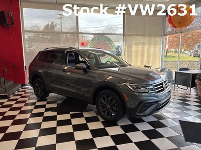 Certified 2022 Volkswagen Tiguan SE w/ Panoramic Sunroof Package