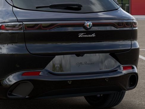 New 2025 Alfa Romeo Tonale image 13