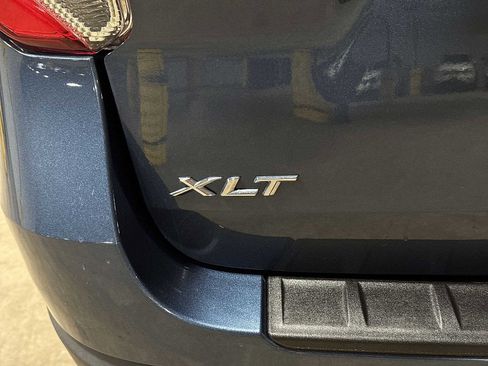 Used 2020 Ford Explorer XLT w/ Equipment Group 202A image 29