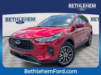 New 2025 Ford Escape SE