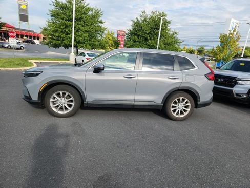 Used 2024 Honda CR-V EX-L image 8