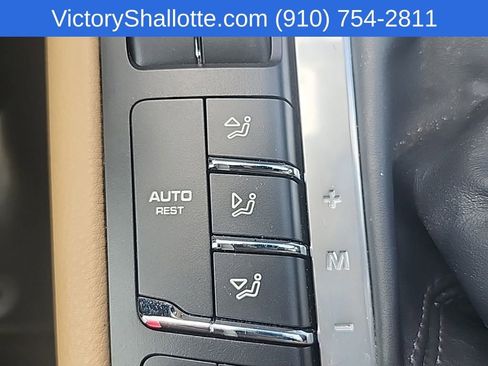 Used 2018 Porsche Macan S AWD/4WD image 9