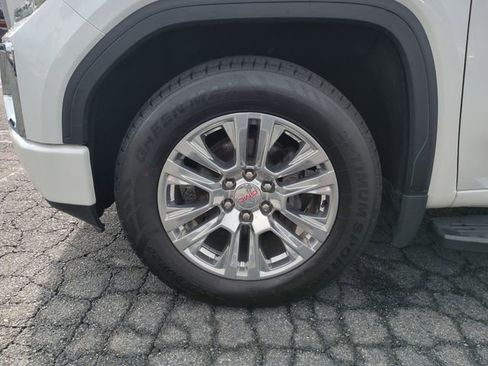 Used 2019 GMC Sierra 1500 Denali w/ Technology Package RWD image 10