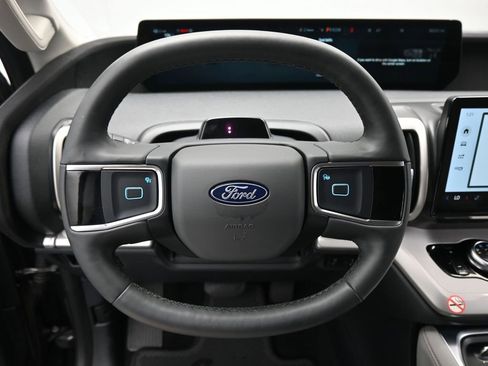 Certified 2025 Ford Expedition Max Active image 12