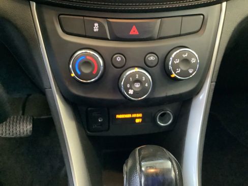 Used 2020 Chevrolet Trax LS w/ LPO, Protection Package image 28