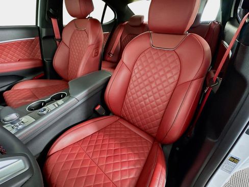 Certified 2025 Genesis G70 3.3T Advanced w/ Sport Prestige Package image 11