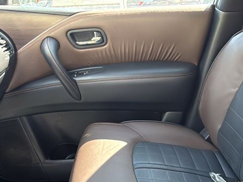 Certified 2019 Nissan Armada Platinum w/ Captain's Chairs Package AWD/4WD image 18