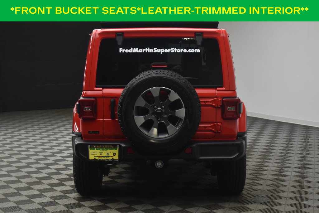 Used 2022 Jeep Wrangler Unlimited Sahara w/ LED Lighting Group AWD/4WD image 6