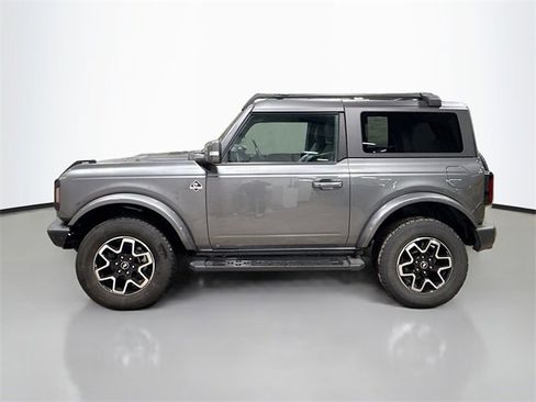 Used 2023 Ford Bronco Outer Banks image 10