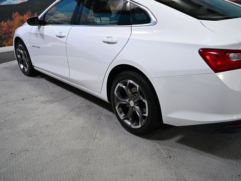 Used 2024 Chevrolet Malibu LT image 8
