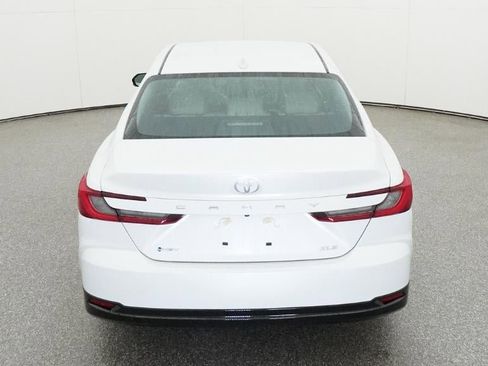 New 2026 Toyota Camry XLE image 7